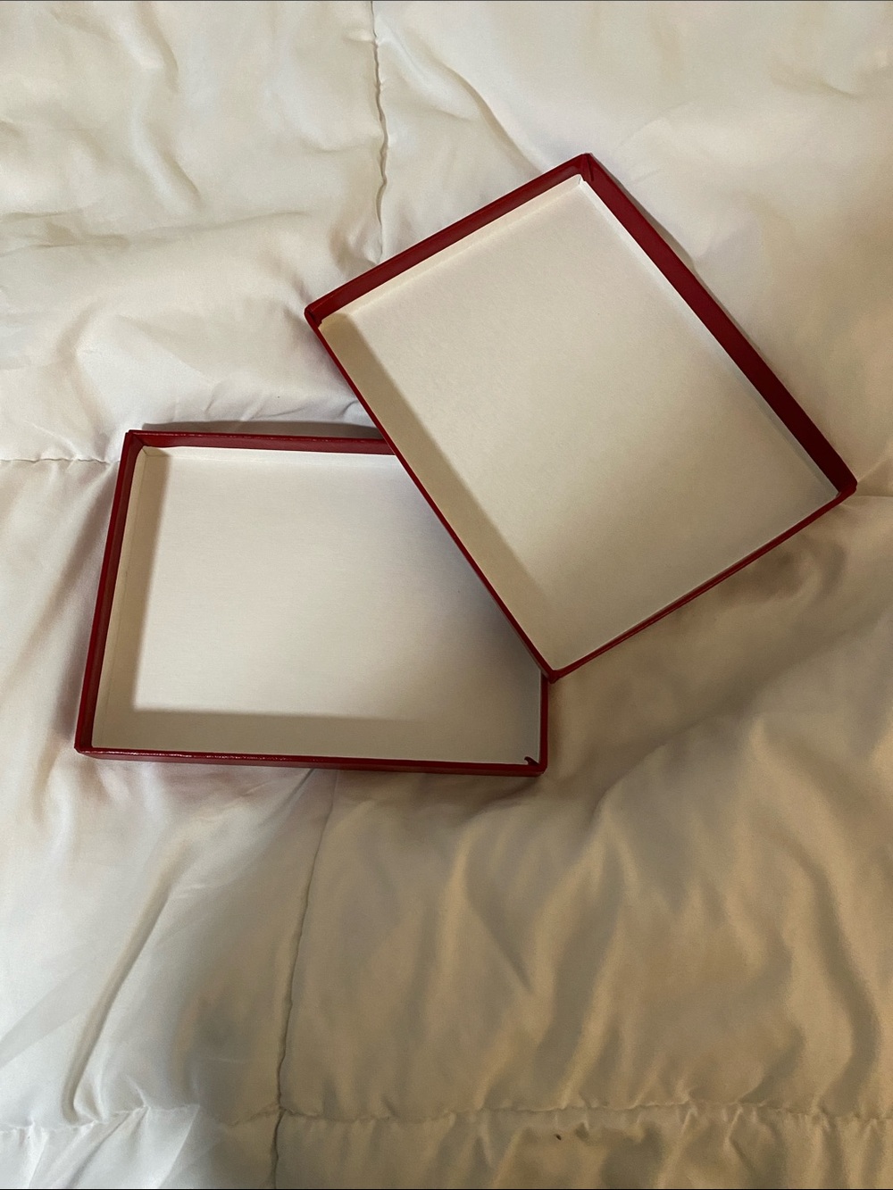 Cartier Red Box with Gold Script - Picture 2 of 3